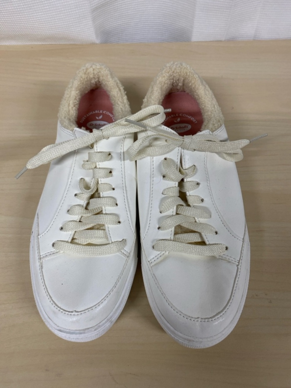 Dr. Scholl’s White Sherpa Lined Sneakers Size 8 Comfort Casual Shoes